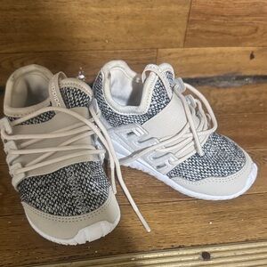 Adidas Kids' tubular shadow knit Cream and Gray Sneakers